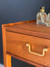 Load image into Gallery viewer, Mid-Century Dressing Table / Console