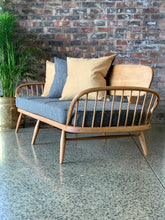 Load image into Gallery viewer, Mid-Century Couch / Daybed by Lubis