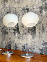 Load image into Gallery viewer, Pair of Table Lamps