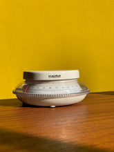 Load image into Gallery viewer, Vintage Kitchen Scale