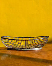 Load image into Gallery viewer, Toast Or Bread Basket / Fruit Bowl