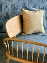 Load image into Gallery viewer, Mid-Century Couch / Daybed by Lubis