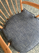 Load image into Gallery viewer, Mid-Century Lubis Armchair