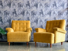 Load image into Gallery viewer, Mid-Century Pair of Lounge Armchairs