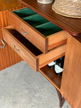 Load image into Gallery viewer, Sideboard, Retro Style
