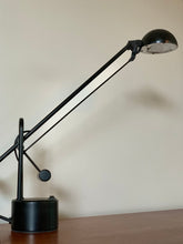 Load image into Gallery viewer, Black Counterweight Desk Lamp