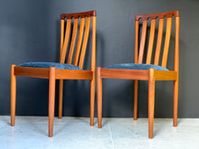 Load image into Gallery viewer, 6 Meredew Dining Chairs