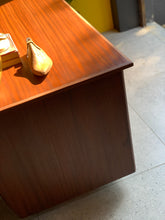 Load image into Gallery viewer, Retro Desk