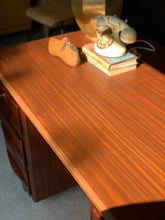 Load image into Gallery viewer, Retro Desk