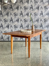 Load image into Gallery viewer, heals extendable table