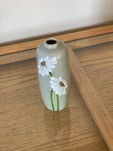 Load image into Gallery viewer, Retro Ceramic Vase with Daisies