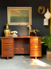 Load image into Gallery viewer, Retro Desk