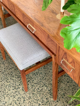 Load image into Gallery viewer, DS Vorster Dresser