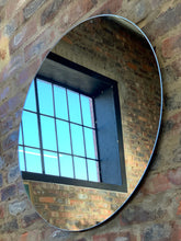 Load image into Gallery viewer, Round frame-less mirrors