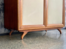 Load image into Gallery viewer, Retro Wardrobe