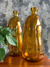 Load image into Gallery viewer, Amber Vase / Bottle
