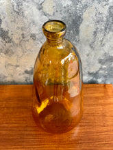 Load image into Gallery viewer, Amber Vase / Bottle