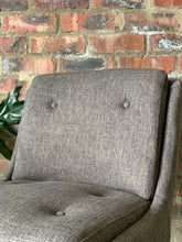 Load image into Gallery viewer, Retro Office Chair