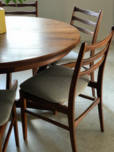 Load image into Gallery viewer, Vintage Dining Set