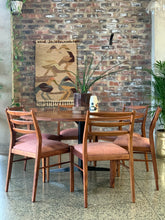 Load image into Gallery viewer, DS Vorster Dining Table & Chairs