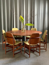 Load image into Gallery viewer, Mid- Century Kallenbach Round Table