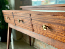 Load image into Gallery viewer, Mid-Century mahogany dresser