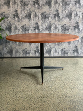 Load image into Gallery viewer, DS Vorster Dining Table & Chairs