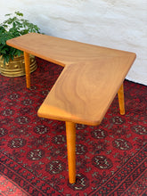 Load image into Gallery viewer, Mid-Century Coffee Table