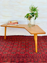 Load image into Gallery viewer, Mid-Century Coffee Table