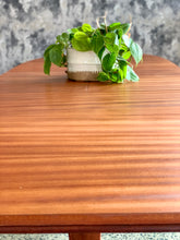 Load image into Gallery viewer, Sapele/ mahogany Novocraft 8 seater table