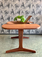 Load image into Gallery viewer, Sapele/ mahogany Novocraft 8 seater table