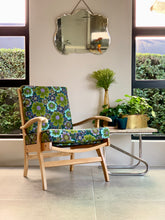 Load image into Gallery viewer, Oak Occasional Chair