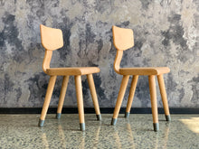 Load image into Gallery viewer, Pair Of Oak Kids Chairs