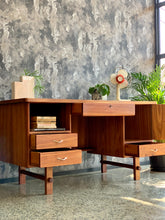 Load image into Gallery viewer, Retro Cubist Style Desk