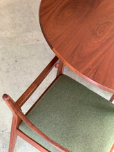 Load image into Gallery viewer, Elegant Vintage Dining Set