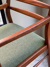 Load image into Gallery viewer, Elegant Vintage Dining Set