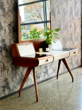 Load image into Gallery viewer, Retro Dressing Table