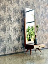 Load image into Gallery viewer, Cheval Dresser