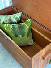 Load image into Gallery viewer, Retro Kiaat Storage/Kist