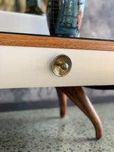 Load image into Gallery viewer, Cheval Dresser