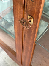 Load image into Gallery viewer, Elegant Vintage Display Cabinet
