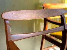 Load image into Gallery viewer, Pair Of Kallenbach Chairs
