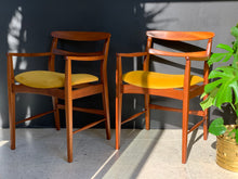 Load image into Gallery viewer, Pair Of Kallenbach Chairs