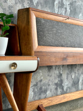 Load image into Gallery viewer, Retro Headboard & Pedestals
