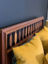 Load image into Gallery viewer, Retro Double Bed & Base