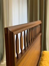 Load image into Gallery viewer, Retro Double Bed & Base