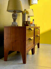 Load image into Gallery viewer, Pair Retro Pedestals