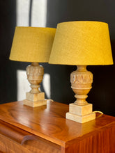Load image into Gallery viewer, Vintage Marble Table Lamps