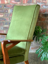 Load image into Gallery viewer, Mid-Century Armchair