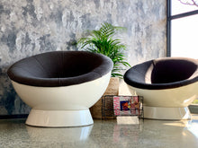 Load image into Gallery viewer, Mid-century Ball Chairs